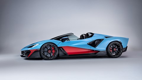 FENOMENO ROADSTER