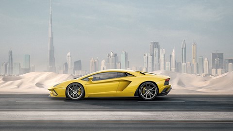 AVENTADOR S