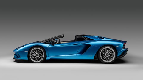 AVENTADOR S ROADSTER