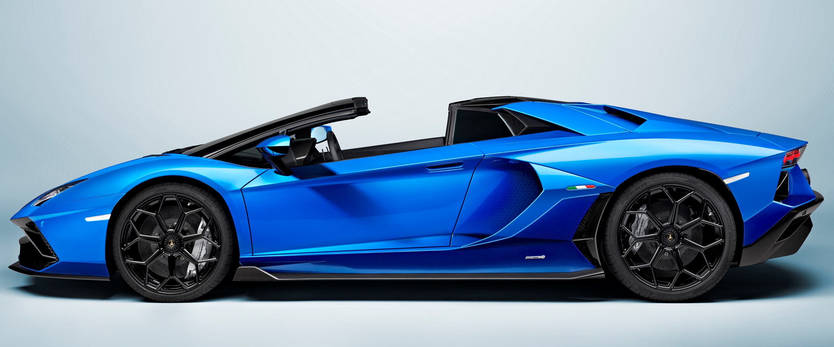 AVENTADOR LP 780-4 ULTIMAE ROADSTER 