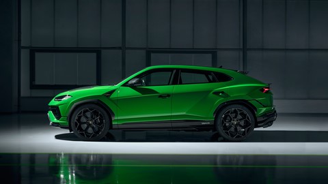 URUS PERFORMANTE