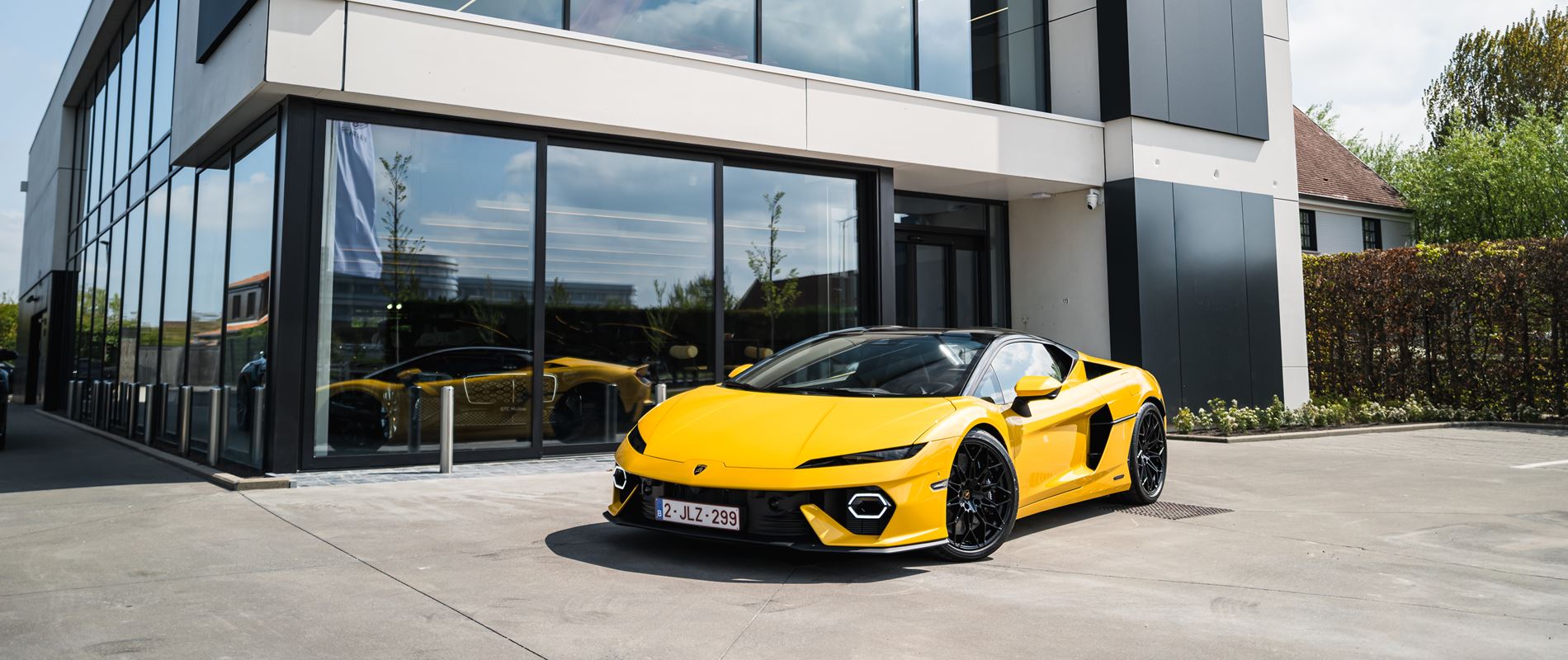 Automobili Lamborghini Expands Western European Network with New Dealership in Knokke