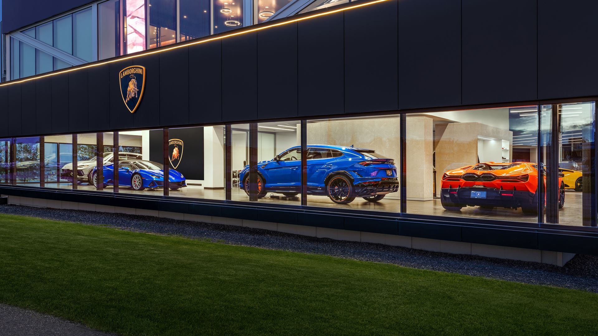 automobili-lamborghini-debuts-refreshed-calgary-showroom