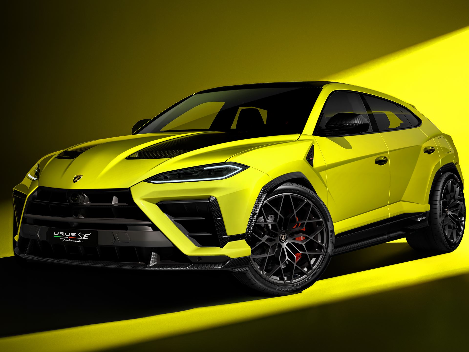 Lamborghini urus facelift (2024)