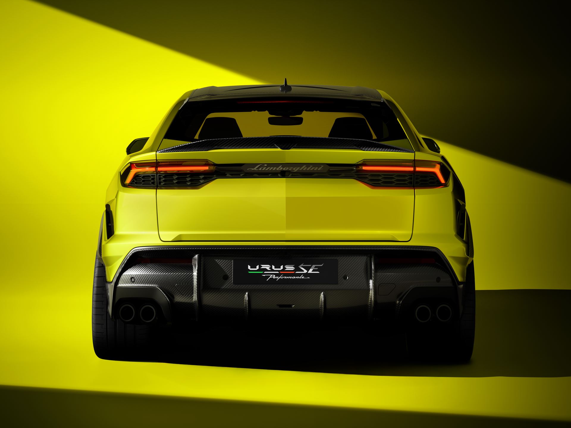 Lamborghini urus facelift (2024)
