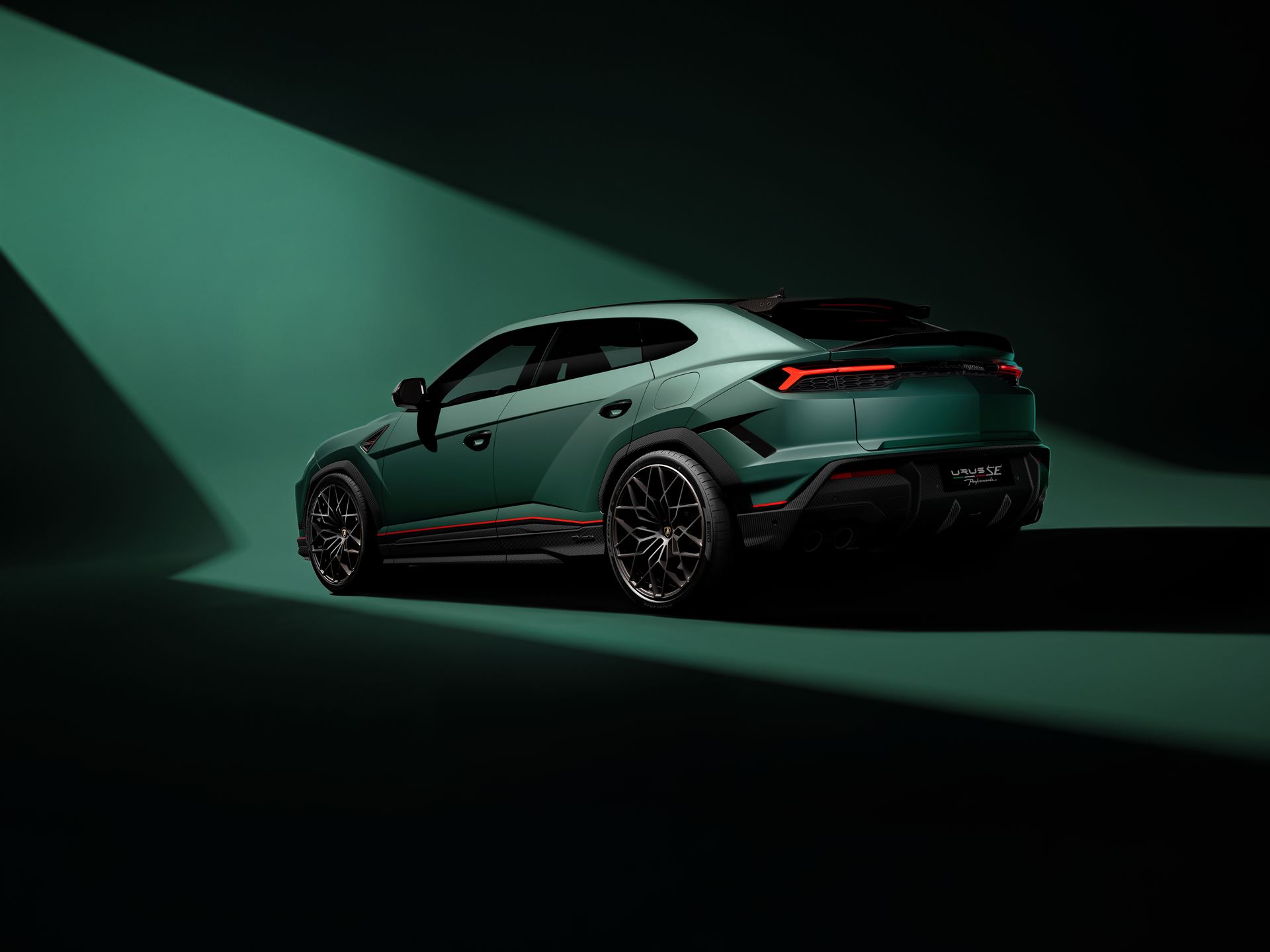 Lamborghini urus facelift (2024)