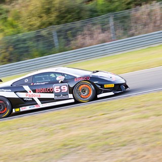 Racecar no. 69 racing in Lamborghini Blancpain Super Trofeo 2012
