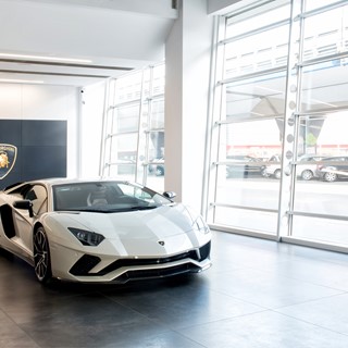 Aventador S in display presso Lamborghini Milano