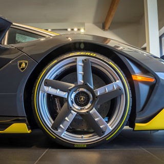 Lamborghini Centenario 6