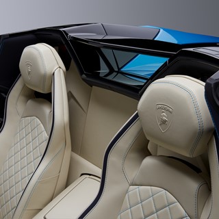 Aventador S Roadster Seats
