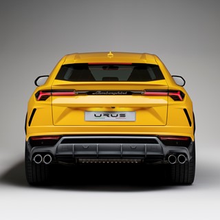 Lamborghini Urus rear