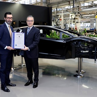 Automobili Lamborghini riceve la certificazione dall’ente TÜV_2