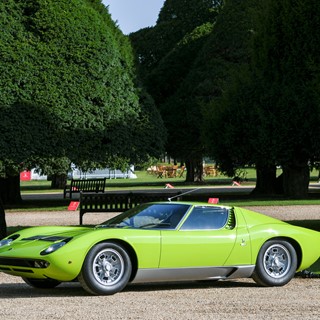 Miura S #4845 The Best 1970s Car  of Hampton Court Concours d'Elegance