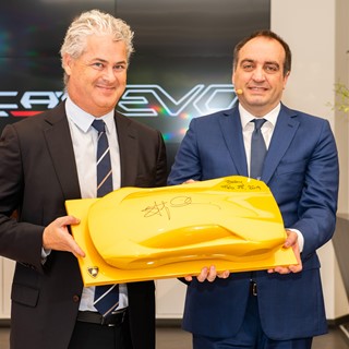 Nick Pagent receives Lamborghini scale model from Federico Foschini