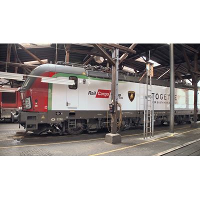 Lamborghini Rail Cargo Locomotiva 2