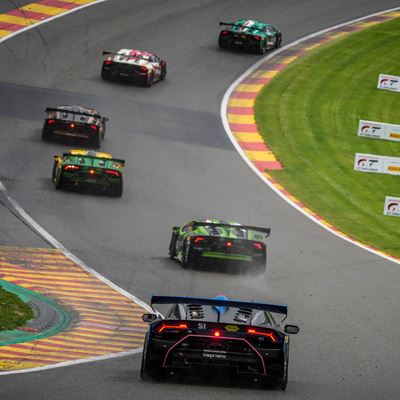 Lamborghini Super Trofeo Europa - Spa Eau Rouge