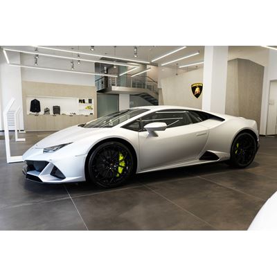 Lamborghini Bari - Grand Opening