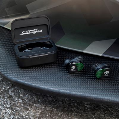 Lamborghini Squadra Corse - Master & Dynamic