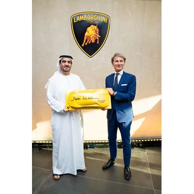Lamborghini Dubai (lh)Bader AlJaziri-Brand Manager Lamborghini Dubai (rh)Stephan Winkelmann Chairman&CEO Automobili Lamb