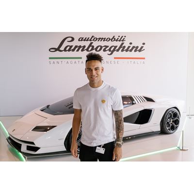 Automobili Lamborghini Lautaro Martinez visit
