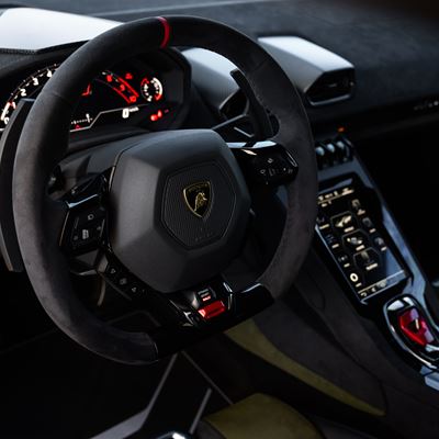 Huracán Sterrato Interiors