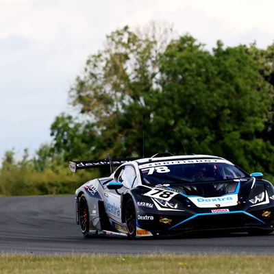 Lamborghini takes fourth British GT victory of the season at Snetterton