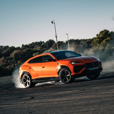 The Lamborghini Urus SE the best of both worlds