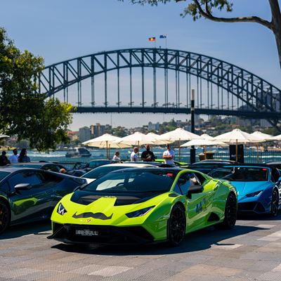 Automobili Lamborghini x Movember