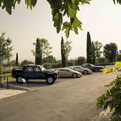 Car Tour Generali NO Volti