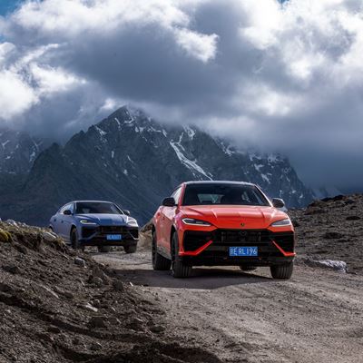 Lamborghini Urus SE Conquer the Utmost Triumph at the Roof of the World