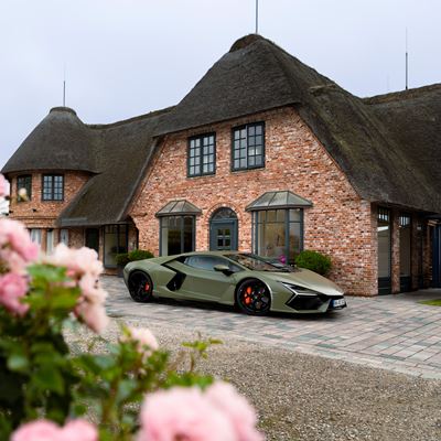 Automobili Lamborghini captivates Sylt performance meets art