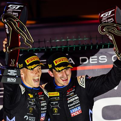 Luca Engstler Jordan Pepper podium