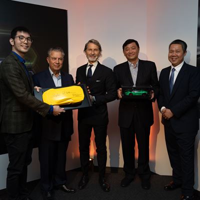 U Peng Tan Mehmet Dalman Stephan Winkelmann Robin Tan Ken Choo