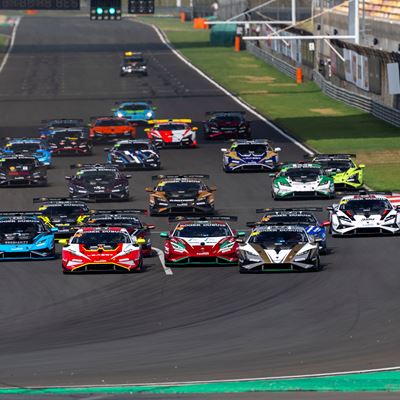 Lamborghini Super Trofeo Asia start