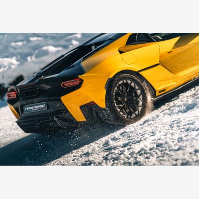 SHEdrivesaLambo Courchevel Edition