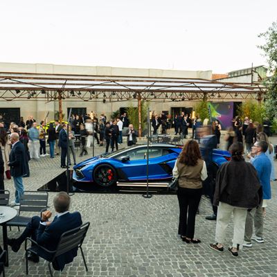 Urus SE Tettonero Capsule at Milan Design Week