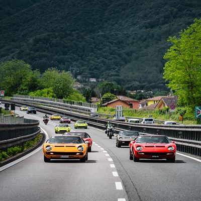 Lamborghini Miura Tour