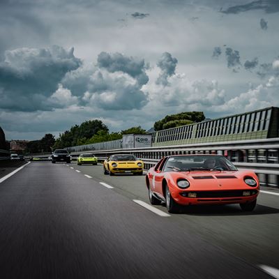 Lamborghini Miura Tour