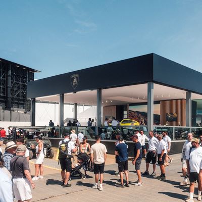 Urus SE Performante makes its first public appearance at Goodwood Festival of Speed