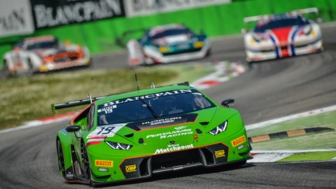 Lamborghini Huracán GT3 #19
