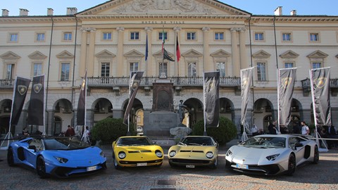 Miura and Aventador in Val d'Aosta