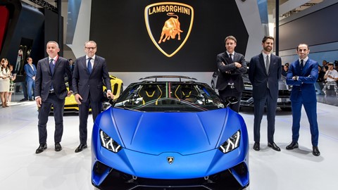 Lamborghini Huracán Performante Spyder and Urus make their Asian debut at 2018 Beijing Auto Show(5)