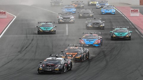 Lamborghini Super Trofeo Middle East Dubai (1)