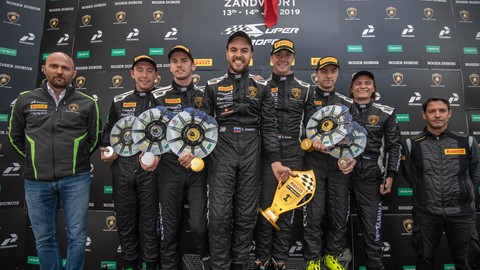 Podium Race 2
