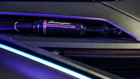 Lambo V12 Vision GT-014