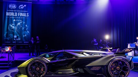 Lambo V12 Vision GT-013