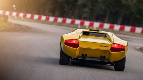 Countach LP500 Vizzola back