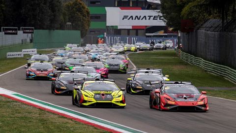 Lamborghini Super Trofeo Europe - Race 2 start