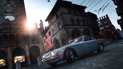 350GT and Aventador Ultimae - V12 year