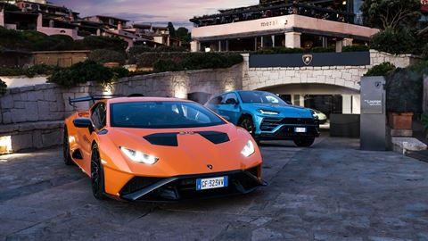 Lounge Automobili Lamborghini - Porto Cervo